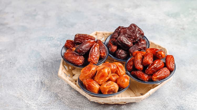 تصویر 4 از خرما زاهدی مروارید سیاه با طعم شیرین و ممتاز